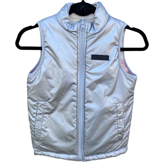 Buffalo David Bitton Girls Reversible Puffer Vest - Picture 6 of 6